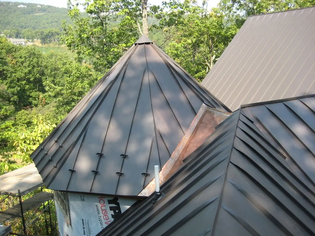 Professional Roof Tarp Installation by Craftsman Roofing in Coventryville